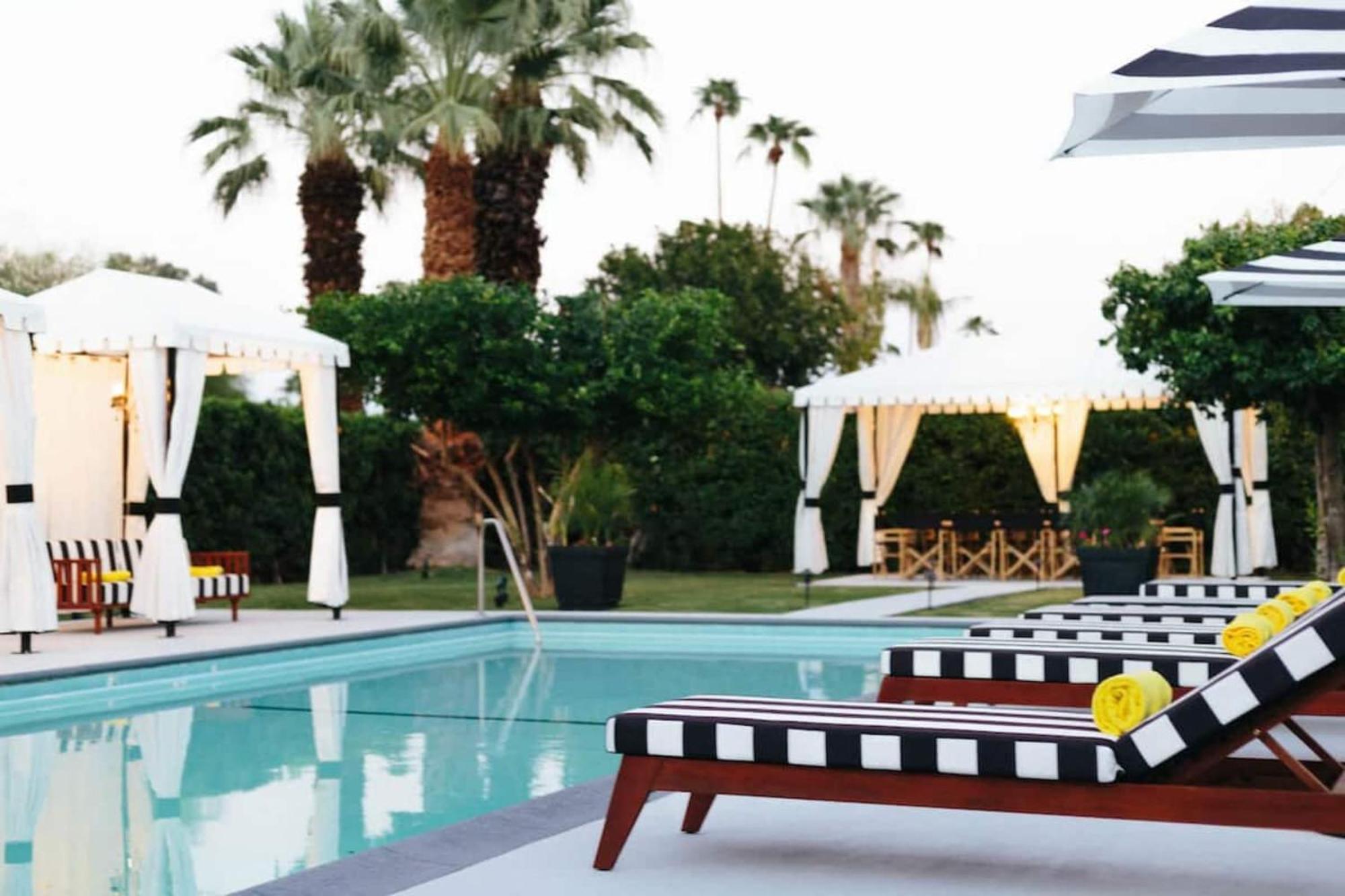 Hotel El Cid By Avantstay 16 Occ Full Hotel Buyout In Palm Springs W Pool المظهر الخارجي الصورة